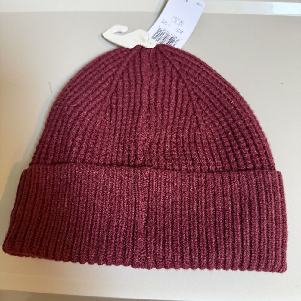 Michael Kors Adult Women’s Wine Burgundy Logo Cuff Knit Warm Beanie Hat New - Picture 5 of 7